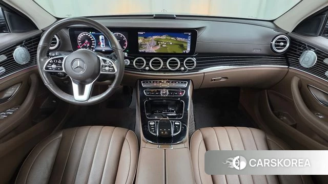 Mercedes-Benz E-Class W213 id 4647390 из Кореи 26