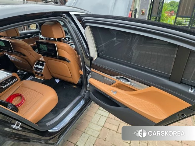 BMW 7 Series (G11) 2021 Серый из Кореи, фото 6