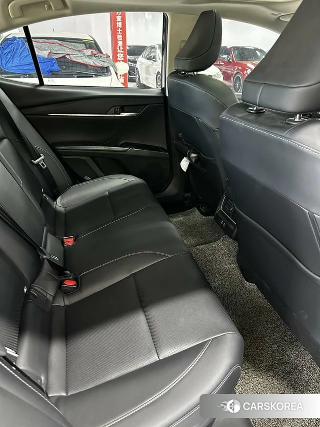 Toyota Camry id 4221855 из Китая 8
