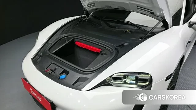 Porsche Taycan id 3725980 из Кореи 16