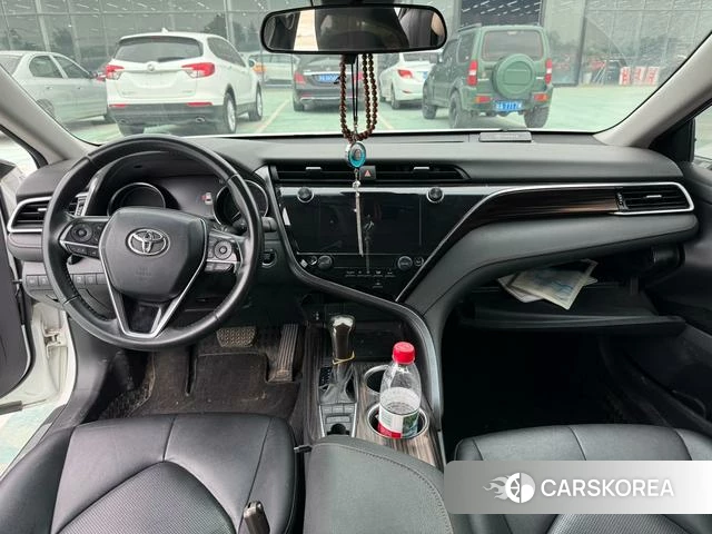 Toyota Camry 2021 Белый из Китая, фото 6