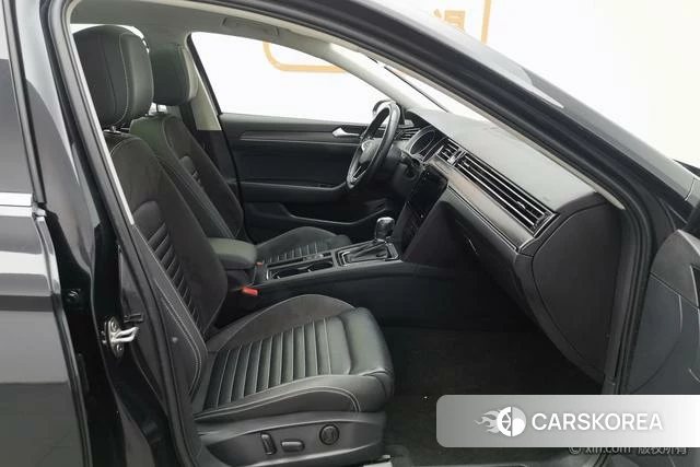 Volkswagen Magotan id 4300976 из Китая 20