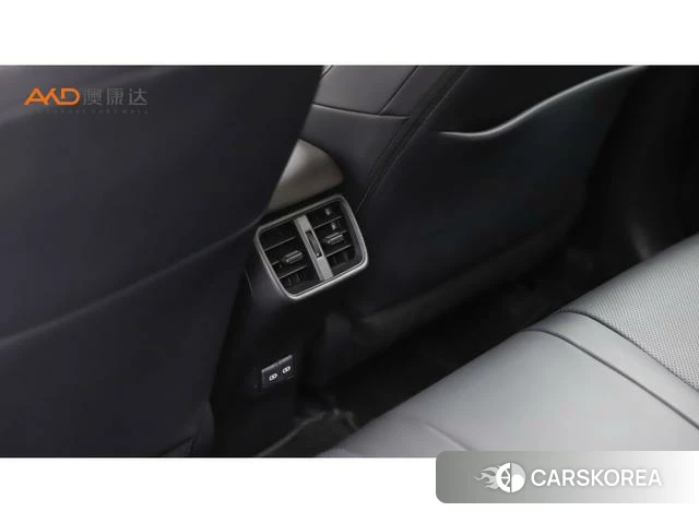 Lexus UX 2022 Другой из Китая, фото 6