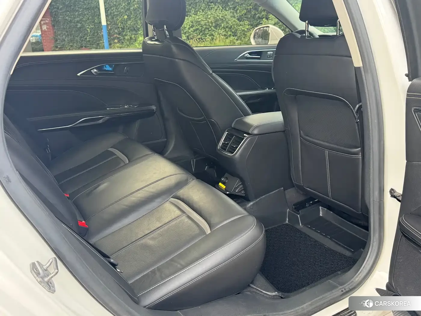 Ford Taurus id 4576788 из Китая 13