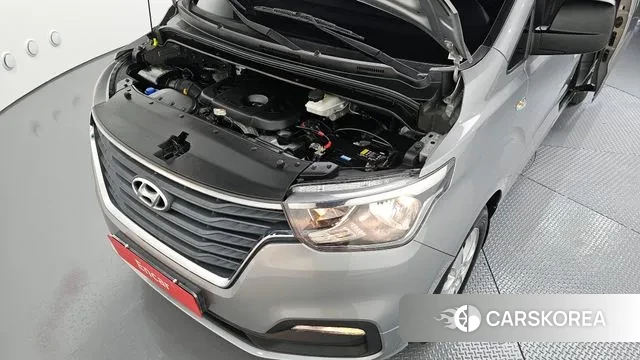 Hyundai The New Grand Starex id 3509892 из Кореи 16