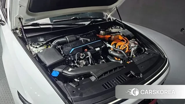 Hyundai Grandeur Hybrid (GN7) id 3431659 из Кореи 16