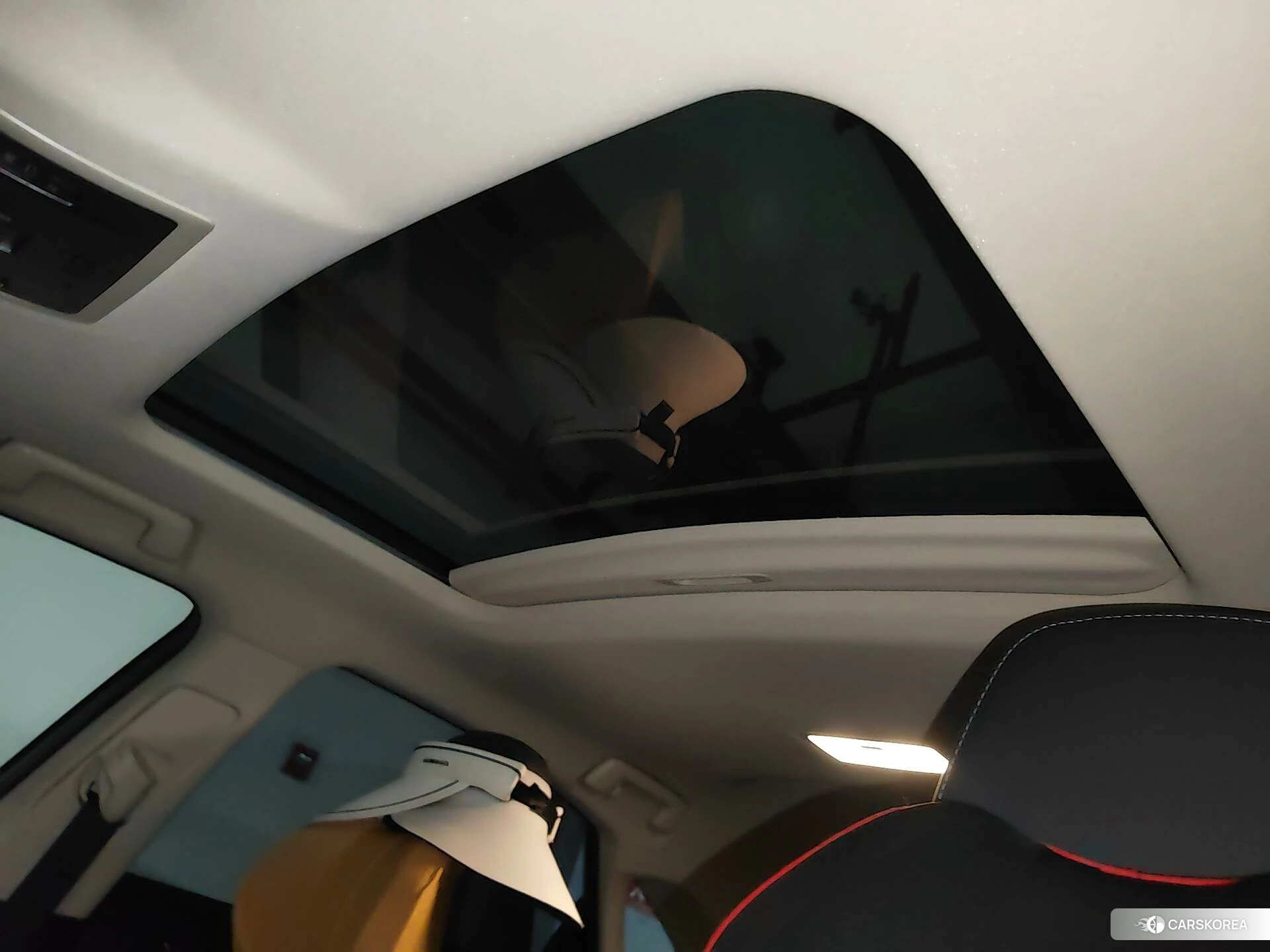Lexus NX id 4486447 из Китая 17