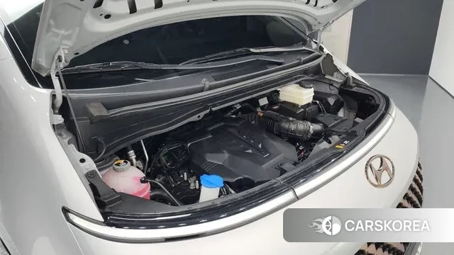 Hyundai Staria id 3399975 из Кореи 16