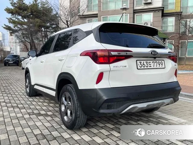 Kia Seltos id 3488557 из Кореи 16