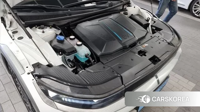 Hyundai Ionic 5 id 3252896 из Кореи 16