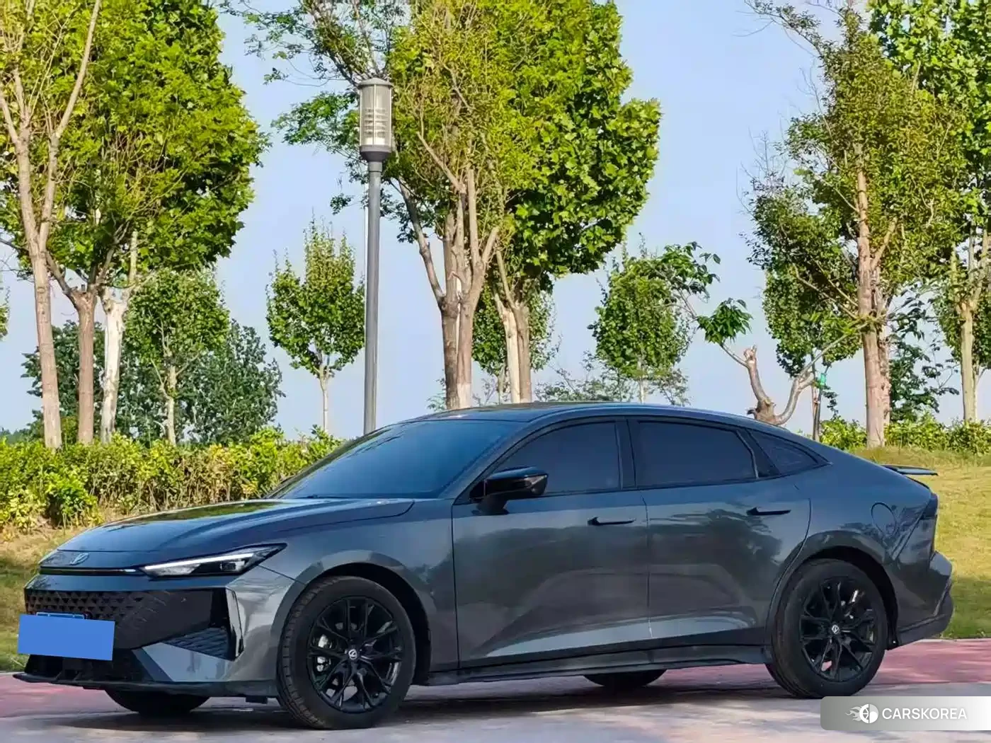 Chang'an UNI-V 2025 Silver/gray из Китая, фото 6