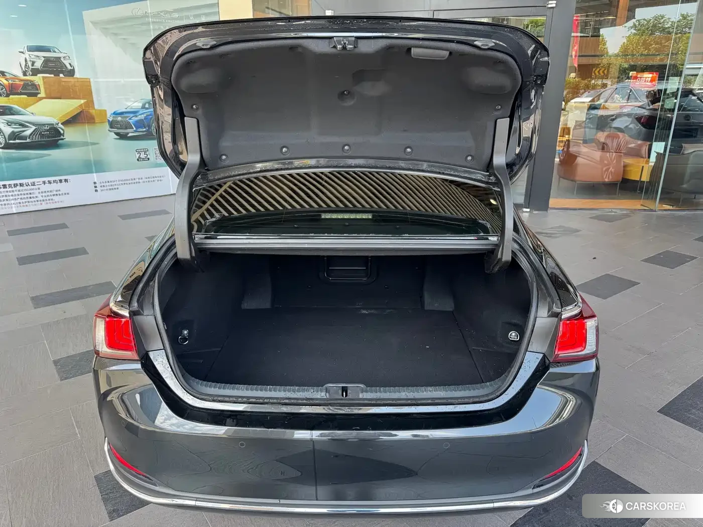 Lexus ES id 4629600 из Китая 8