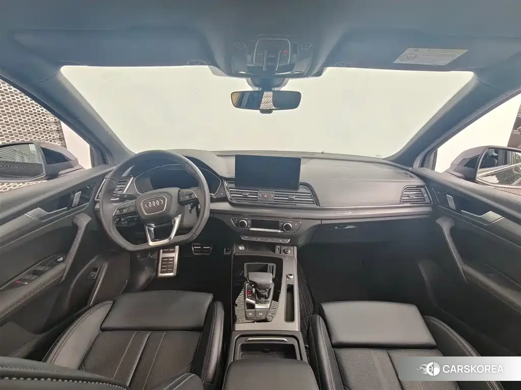 Audi Q5L id 4547563 из Китая 12