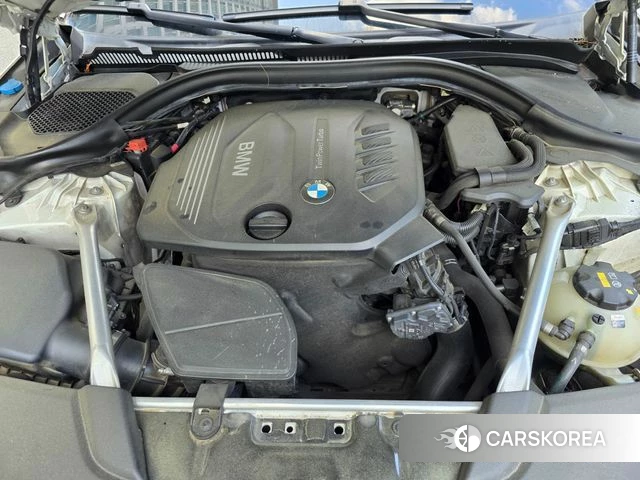 BMW 5 Series (G30) id 4628738 из Кореи 16