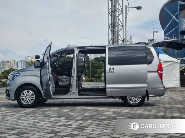 Hyundai The New Grand Starex id 3214928 из Кореи 16