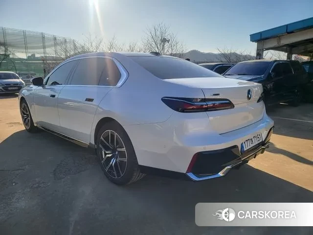 BMW 7 Series (G70) id 3605540 из Кореи 16