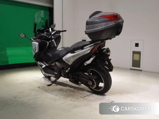 Yamaha T-MAX 530 DX id 4334414 из Японии 6