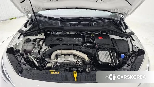 Mercedes-Benz GLA - Class H247 id 3731746 из Кореи 13