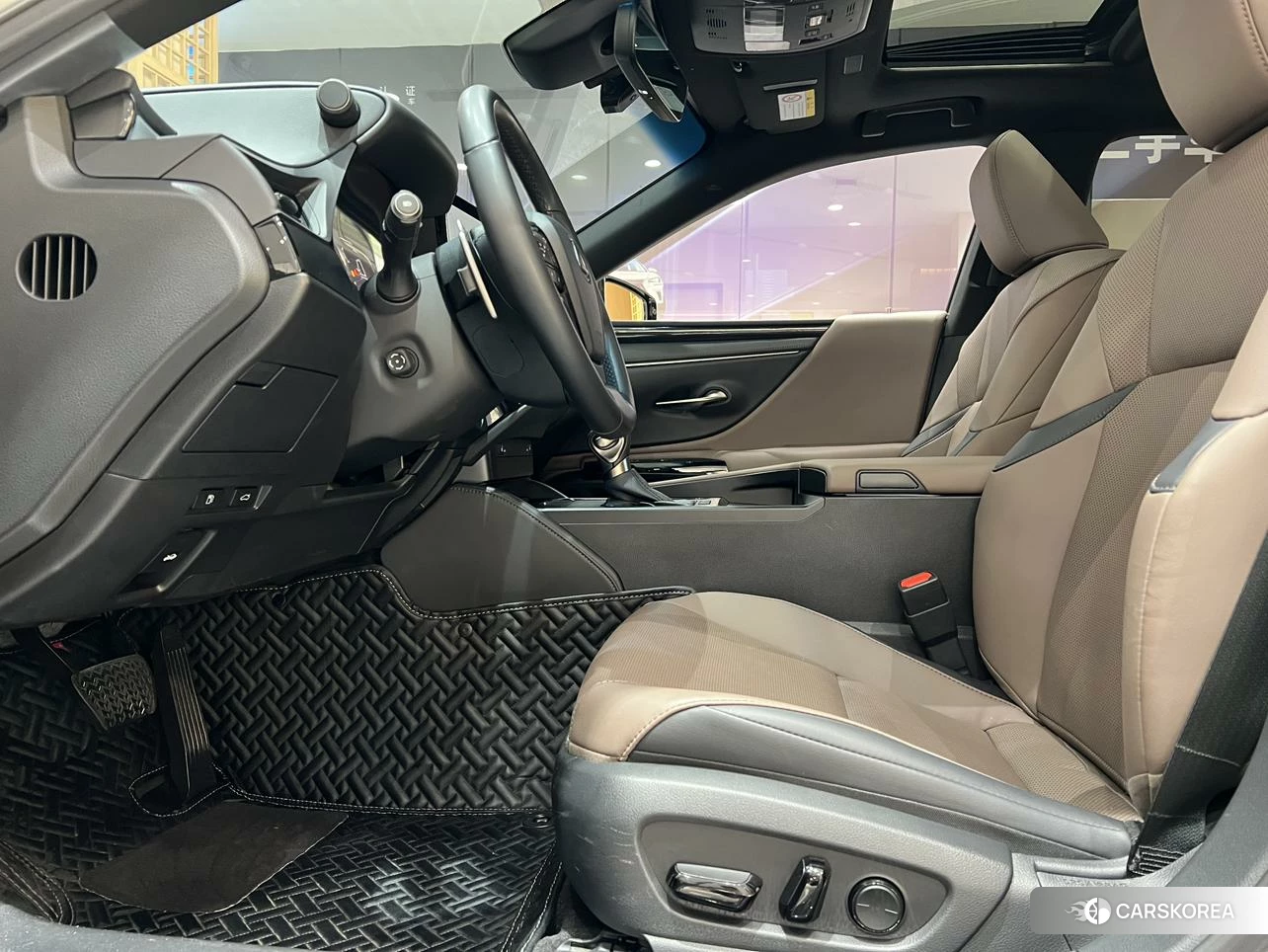 Lexus ES id 4440406 из Китая 13