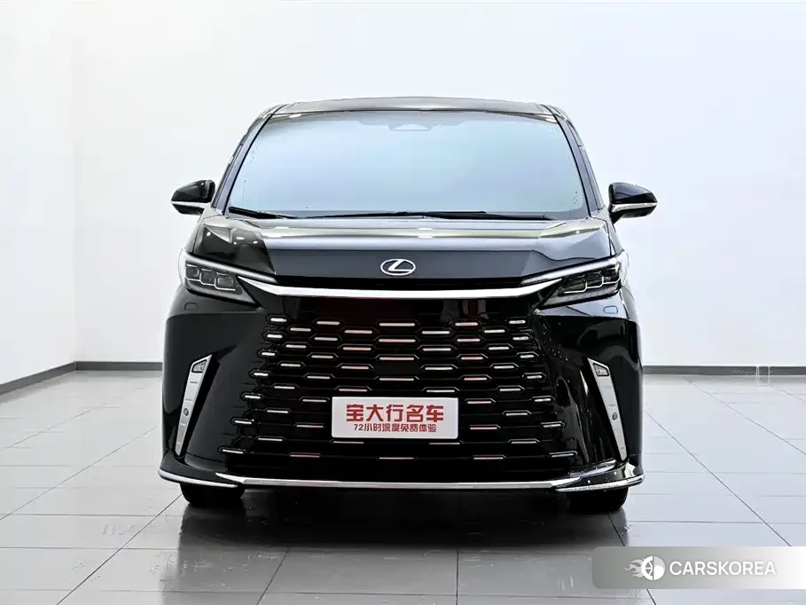 Lexus LM id 4589114 из Китая 36