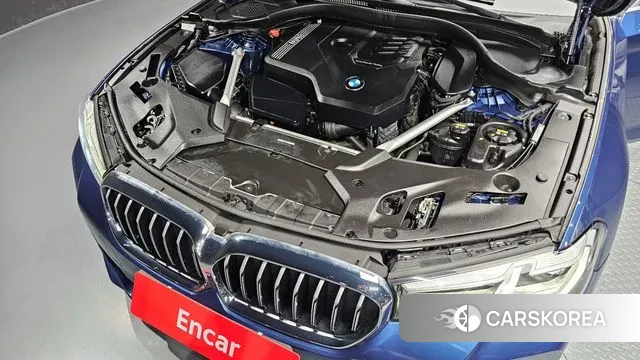 BMW 5 Series (G30) id 3468852 из Кореи 16