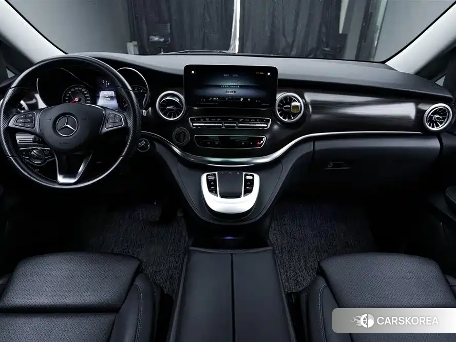 Mercedes-Benz V-Class id 4600799 из Китая 21