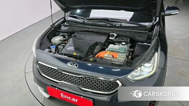 Kia Niro id 3050525 из Кореи 16