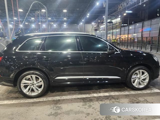 Audi Q7 (4M) id 3891546 из Кореи 11