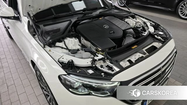 Mercedes-Benz E-Class W214 id 3858230 из Кореи 16