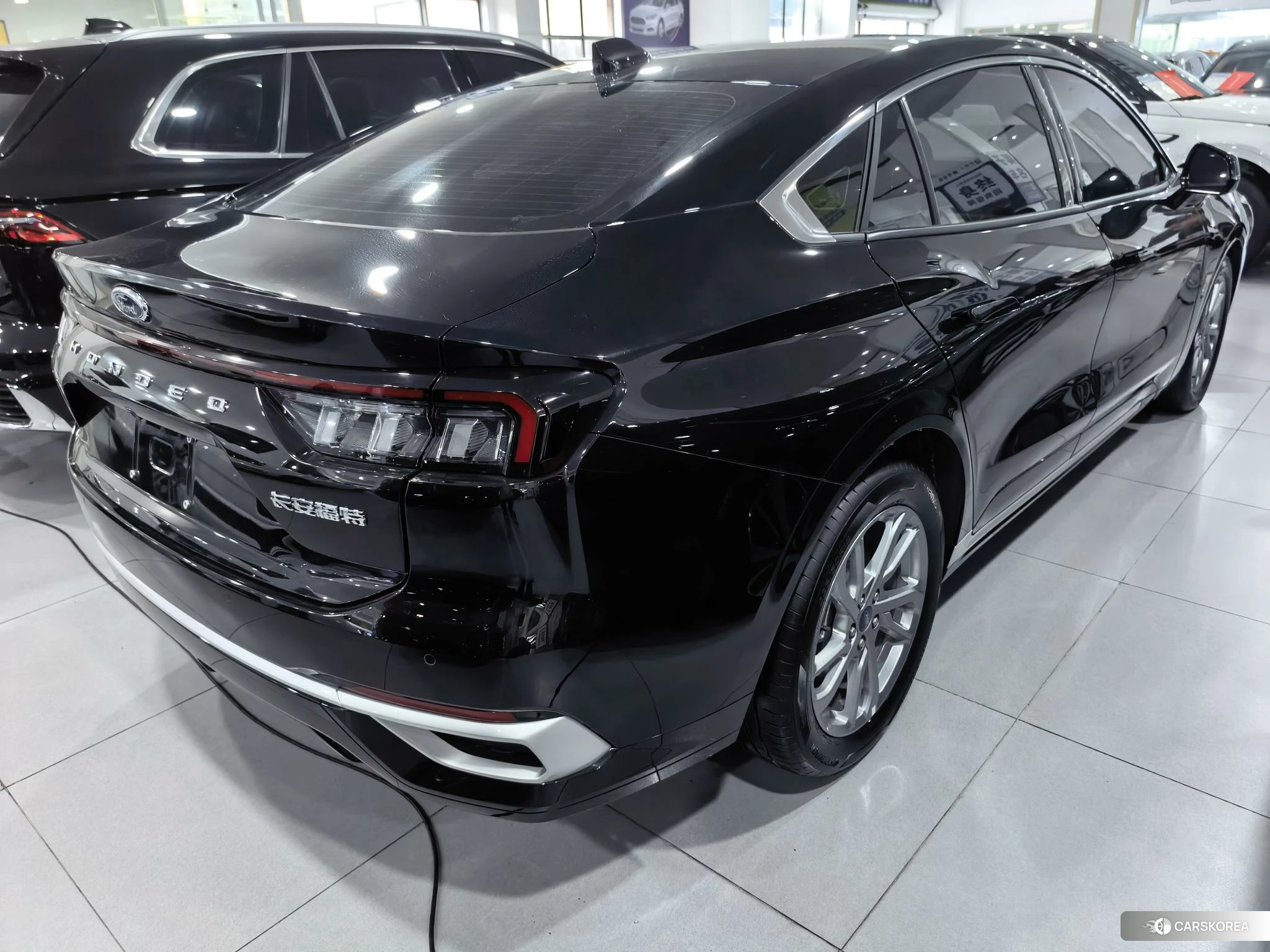 Ford Mondeo id 4486329 из Китая 8