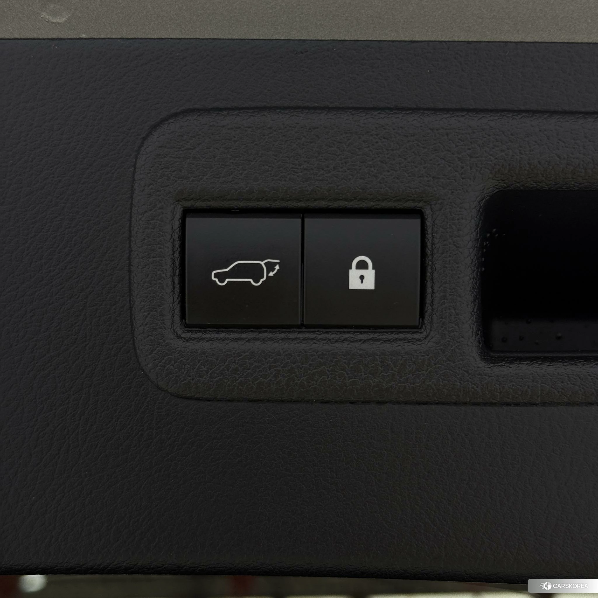 Lexus NX id 4406092 из Китая 18