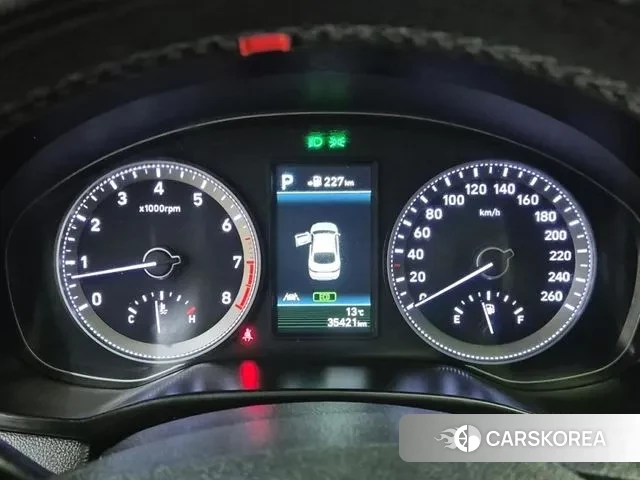 Hyundai Grandeur IG id 3024471 из Кореи 16