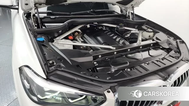 BMW X5 (G05) id 3428361 из Кореи 16