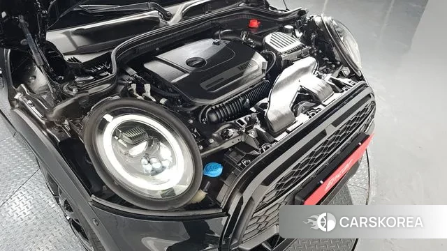 Mini Cooper S id 3300021 из Кореи 16