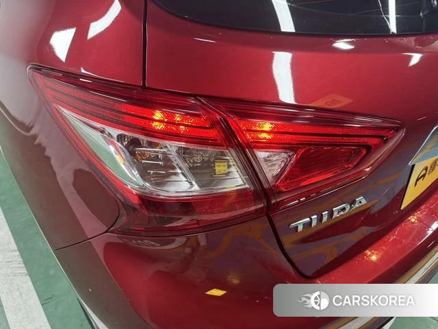 Nissan TIIDA id 4208688 из Китая 16