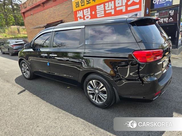 Kia The New Carnival id 4245964 из Кореи 16