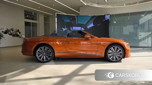 Bentley Continental GT 4th Generation 2025 Оранжевый из Кореи, фото 6