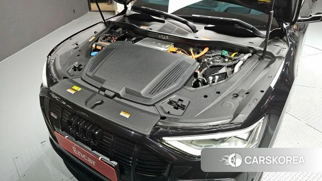 Audi e-Tron id 4361764 из Кореи 30