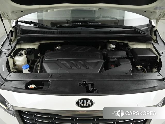 Kia The New Carnival id 4511687 из Кореи 16