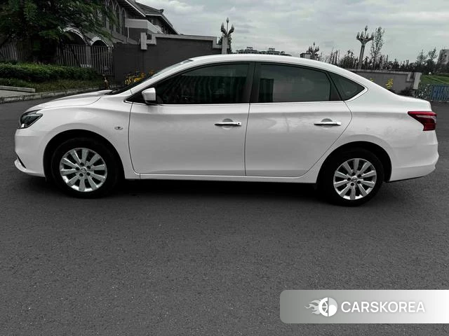 Nissan Xuan Yi id 4278811 из Китая 15