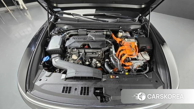 Hyundai Grandeur Hybrid (GN7) id 4847376 из Кореи 36
