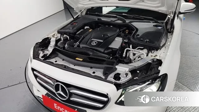 Mercedes-Benz E-Class W213 id 3519658 из Кореи 16