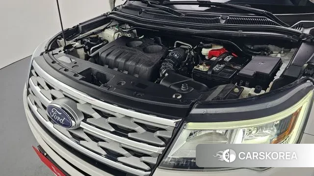 Ford Explorer id 3039303 из Кореи 16