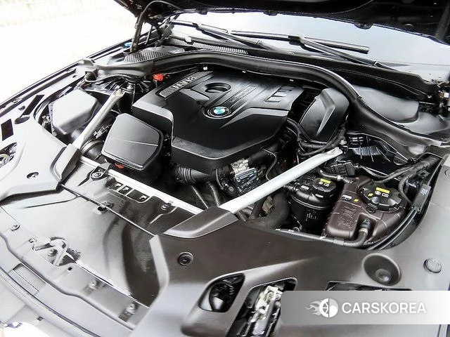BMW 5 Series (G30) id 4578041 из Кореи 16
