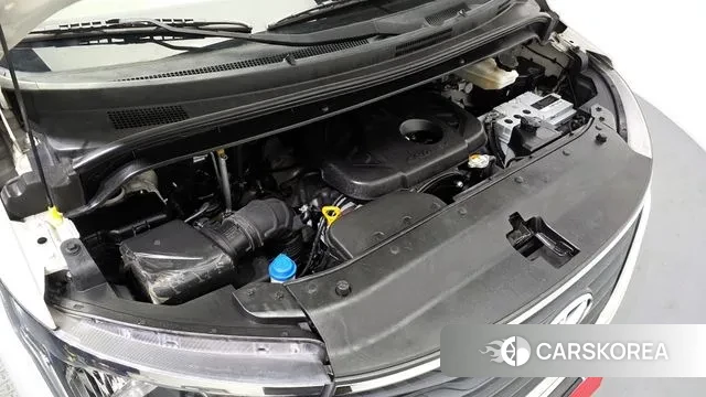 Hyundai The New Grand Starex id 3778951 из Кореи 16