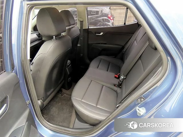 Kia Stonic id 4424846 из Кореи 16