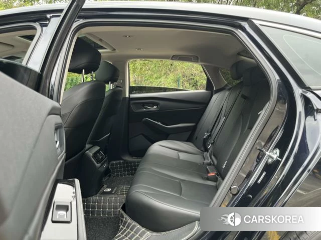 Honda Accord id 4297677 из Китая 12