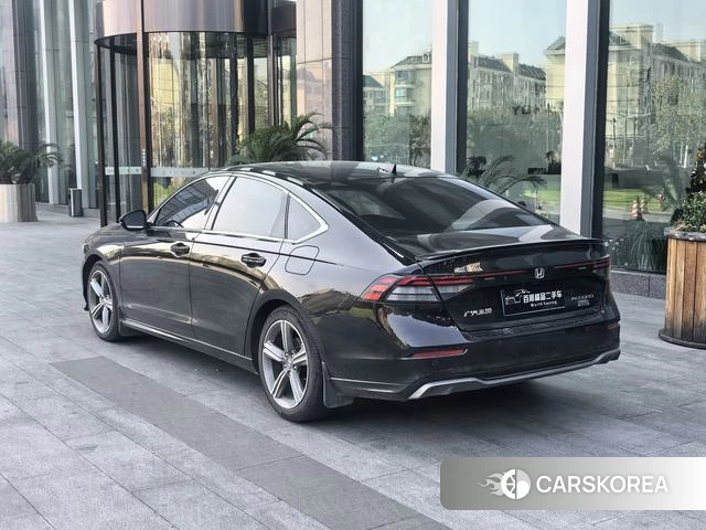 Honda Accord id 4239920 из Китая 14