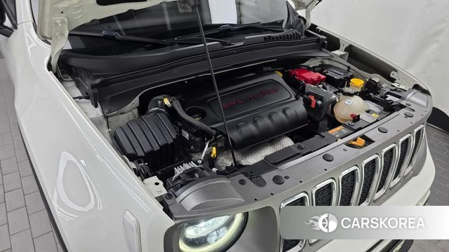 Jeep Renegade id 4769605 из Кореи 15