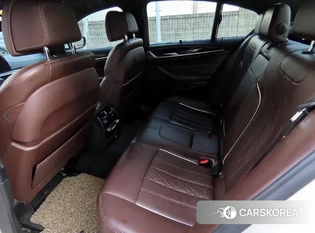 BMW 5 Series (G30) id 3622569 из Кореи 16